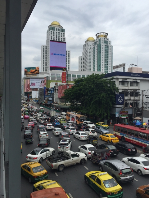 タイの道路事情